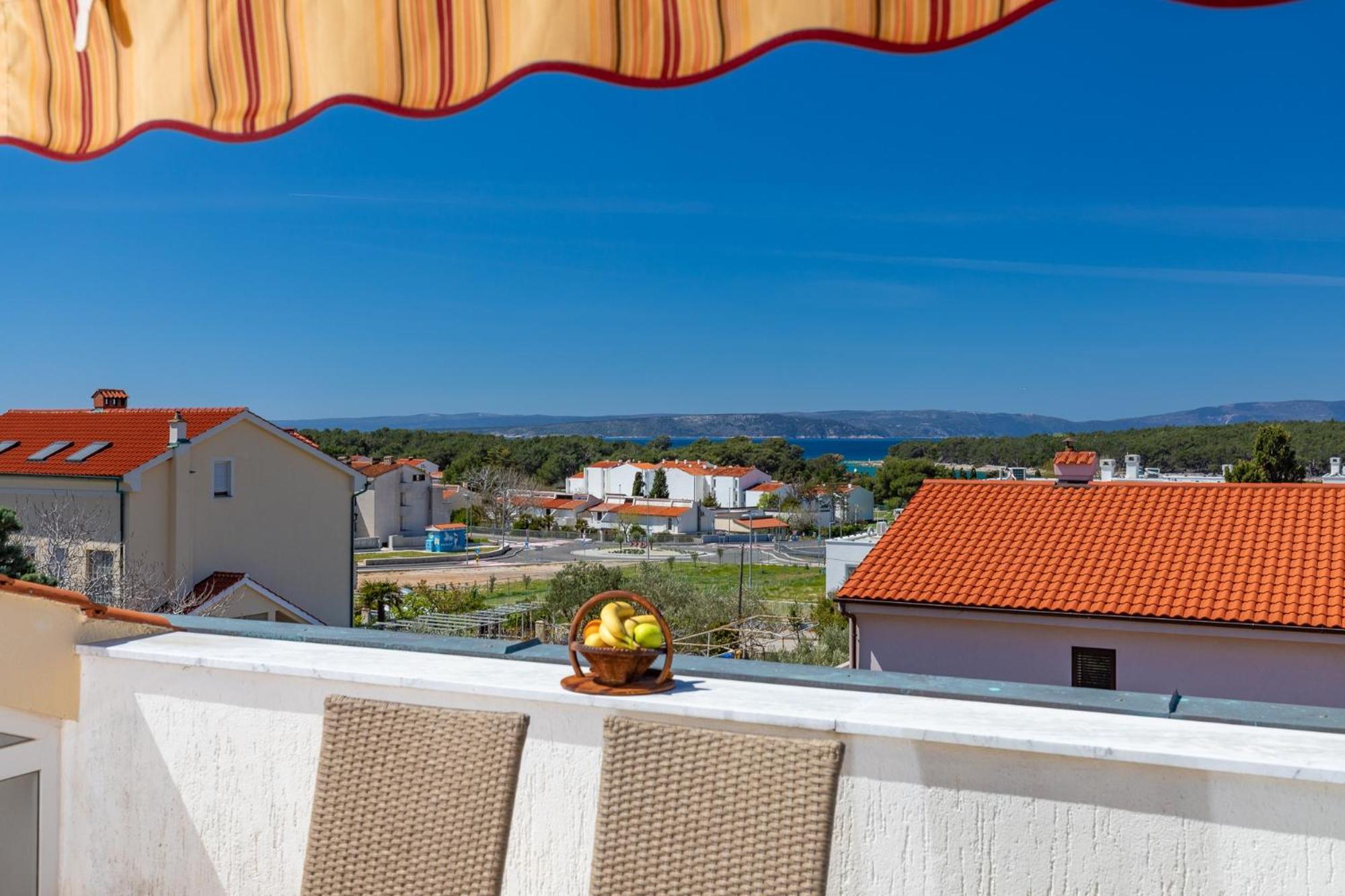 Apartments With A Parking Space Punat, Krk - 20553 Exterior photo